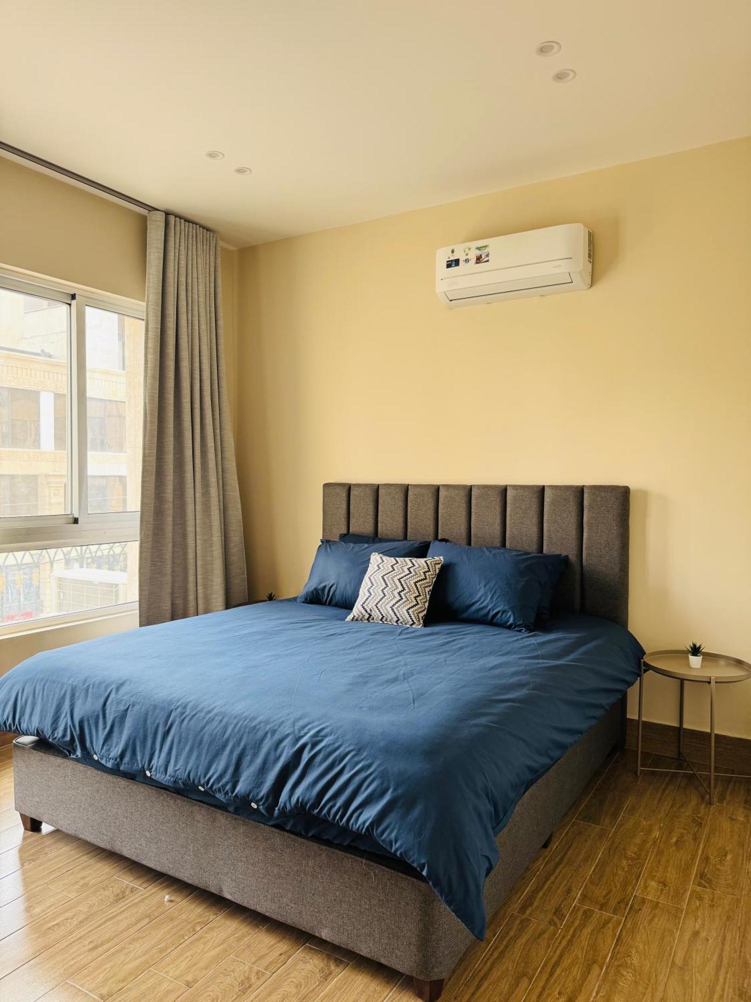 Baden Hotel Suites Амман Экстерьер фото